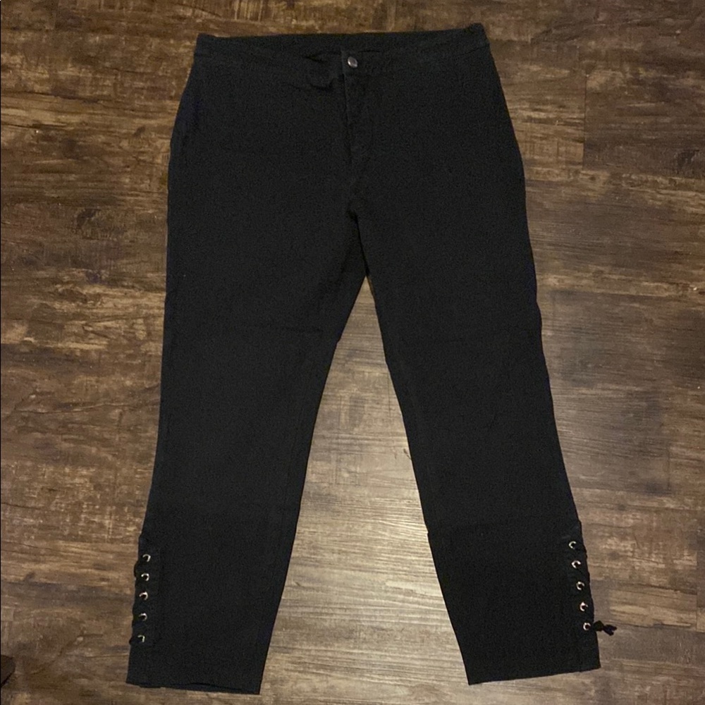 Lysse Black Chinos Slim Fit Pants